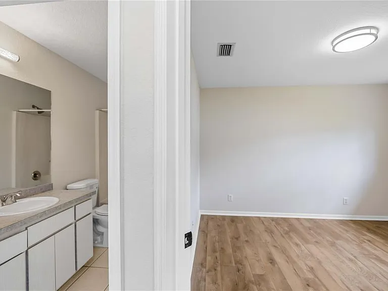 2260 Mistleto Ln — Photo 24