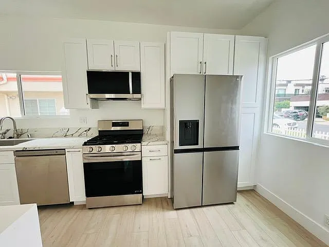 482 S Hamel Rd — Photo 14