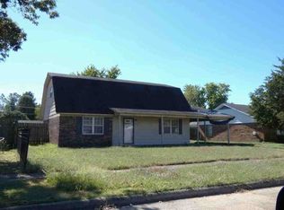 909 Hickory Ln, Blytheville, AR 72315