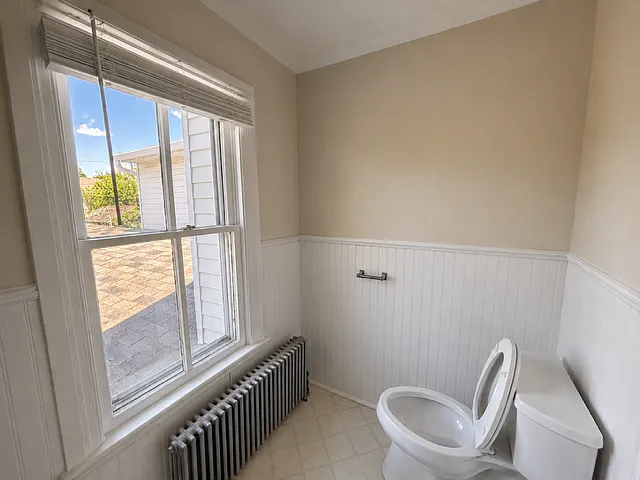 135 W Oakland Ave #B — Photo 3