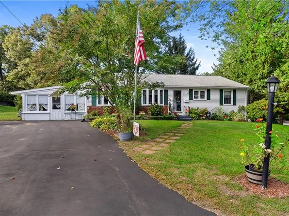 161 Princeton Ave, Coventry, RI 02816