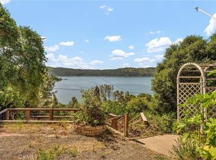 11668 Lakeview Dr, Clearlake Oaks, CA