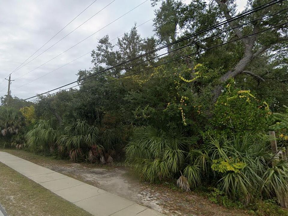 2nd image of 2530 Joan Ave