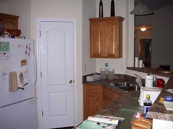 2nd image of 8 Western Dr
