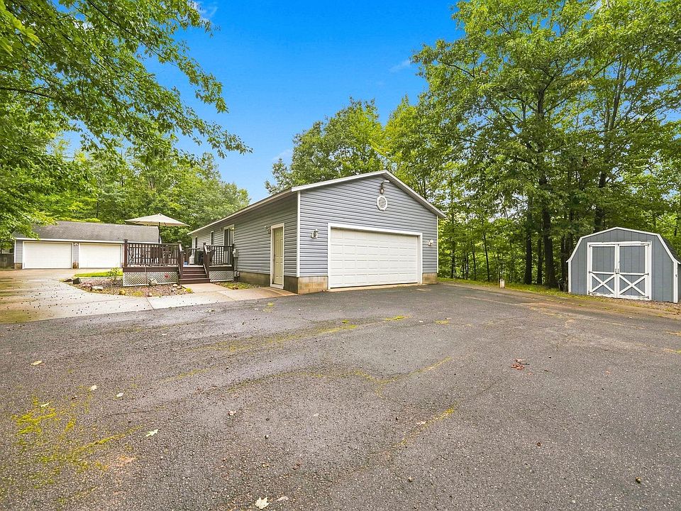 1st image of 304 Christina Ln