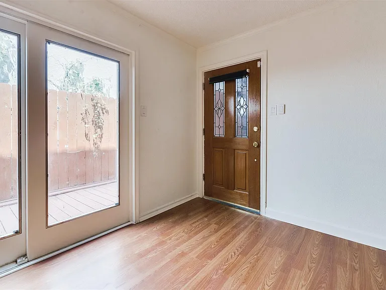 2229 Mimosa Dr #9 — Photo 17