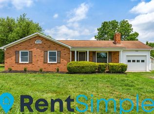 7122 Academy Rd, Warrenton, VA 20187