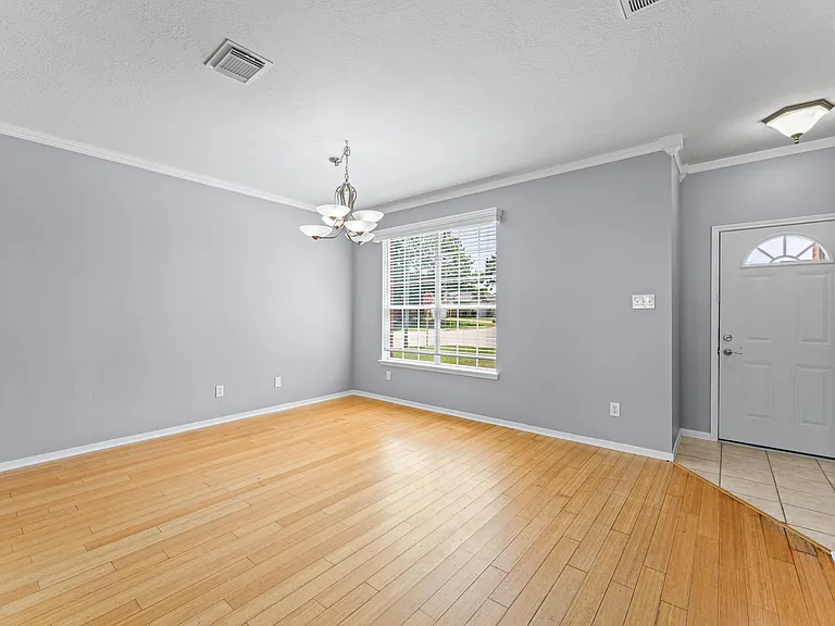8802 Ancient Willow Dr — Photo 4