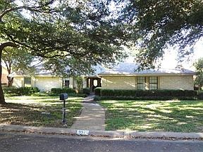 1st image of 9921 Sandalwood Dr