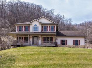 65 Oakdale Ln, Winona, MN 55987