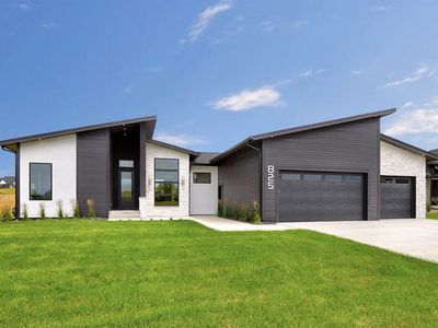825 Hamilton Rd, Waukee, IA, 50263