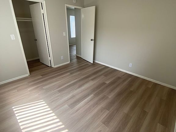 3rd image of 231 W Palmyra Ave APT 5