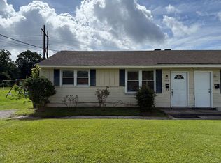 1010 Davis St, Jacksonville, NC 28540