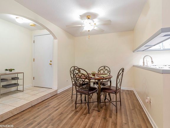 5th image of 13622 Royal Ct APT 824