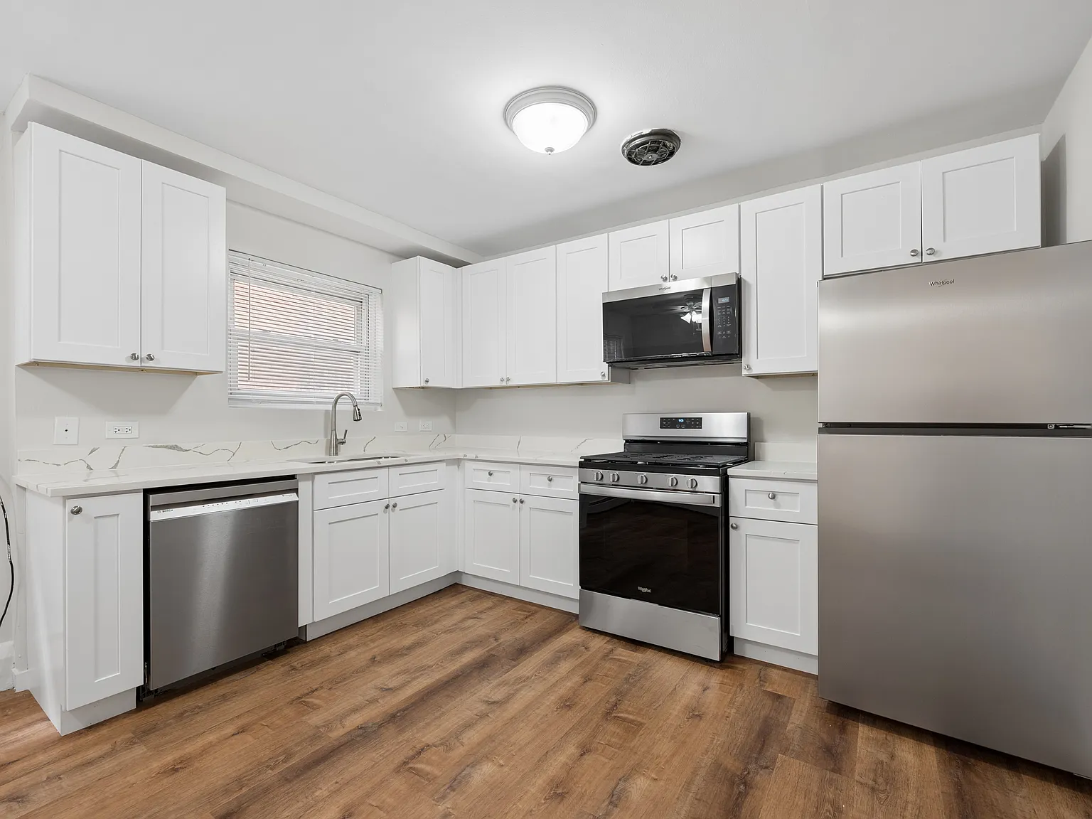 2 bed, $1,750 — Photo 2