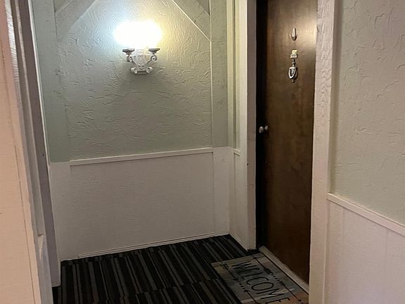 2nd image of 119 Stonyridge Dr APT 204