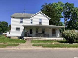 409 E Court St, Farmington, IL 61531