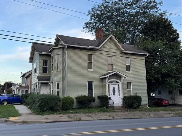 105 S Walnut St APT 2, Blairsville, PA 15717
