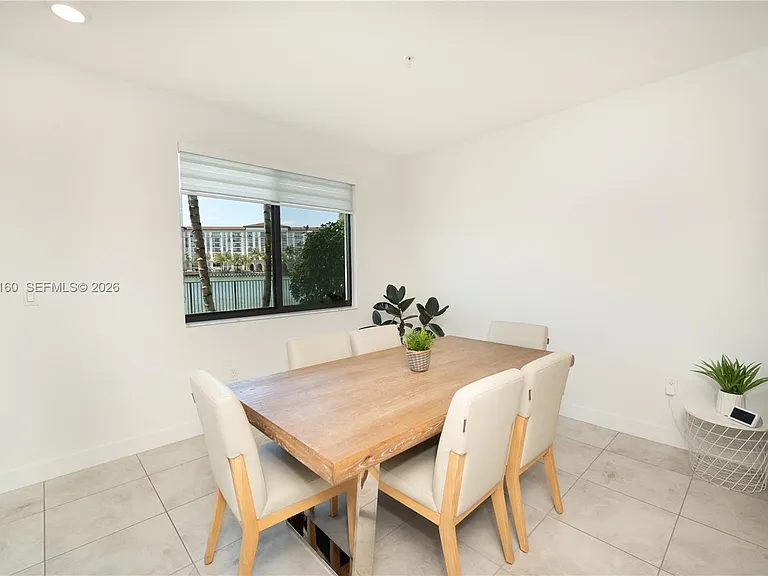 4640 SW 84th Ave #12 — Photo 8