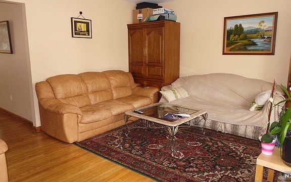 2nd image of 2-27 29th St #1X