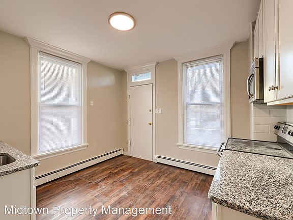 3rd image of 232 Kelker St #2