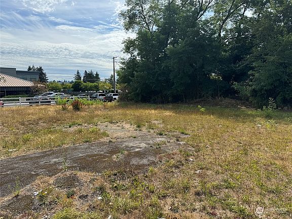 2nd image of 3628 S 19th Street