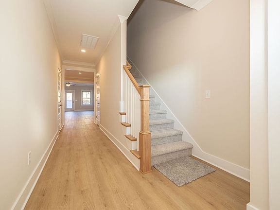 5th image of 328 Chaney Rd #6