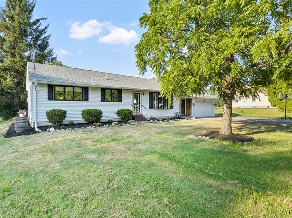 11918 Clinton St, Alden, NY 14004