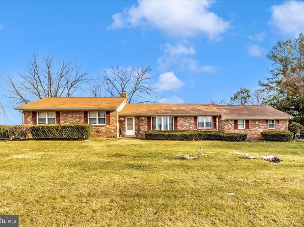 25801 Long Corner Rd, Gaithersburg, MD 20882