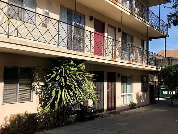 2nd image of 650 E 17th St APT 2