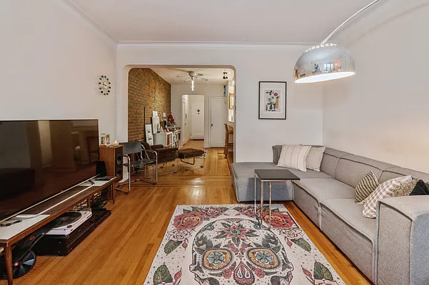 Rented by Douglas Elliman | media 4