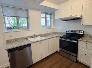Evanston Court Apartments, Seattle, WA 98103