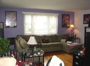 959 Fenwood Dr APT 2, Valley Stream, NY 11580