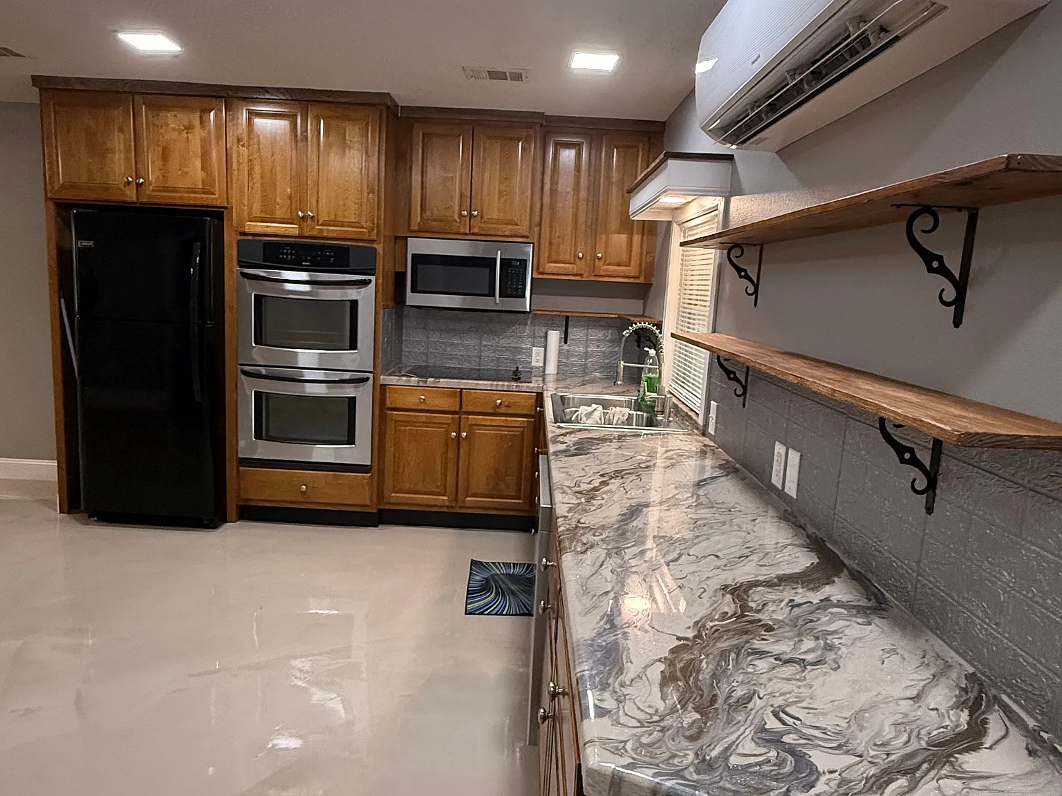 2 bed, 900 sqft, $1,200 — Photo 4