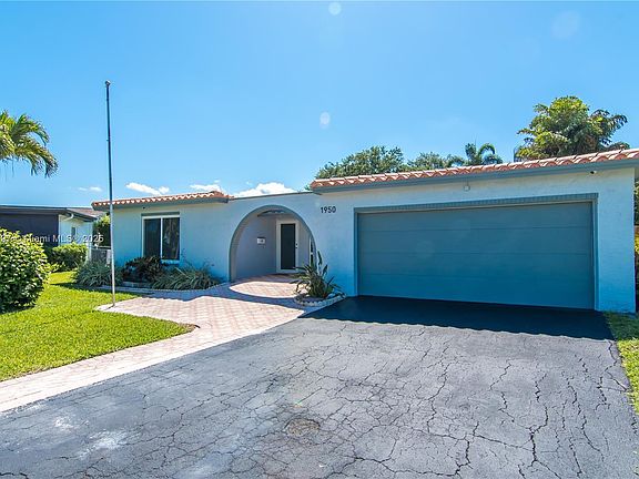 2nd image of 1950 NW 91st Way