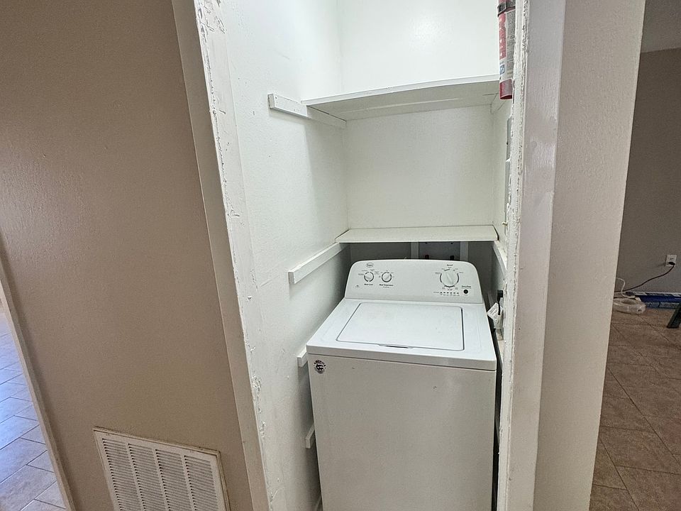 1st image of 680 Sharp Ln APT 402