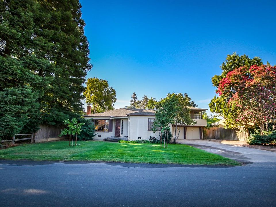 1st image of 1494 Potrero Way