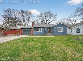 11471 William St, Taylor, MI 48180