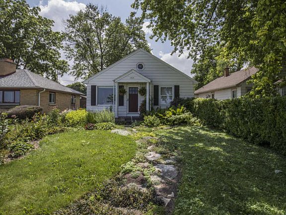 2nd image of 3969 S Lake Dr