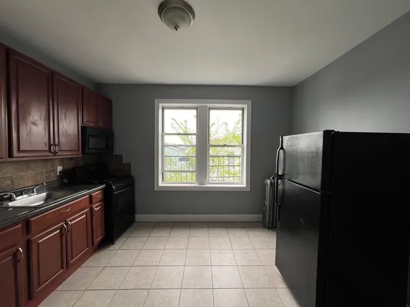 733 Avenue A #15E, Bayonne, NJ 07002