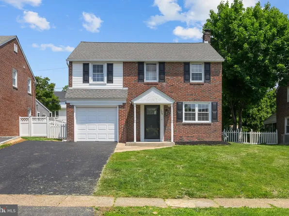 129 Flintlock Rd, Drexel Hill, PA 19026