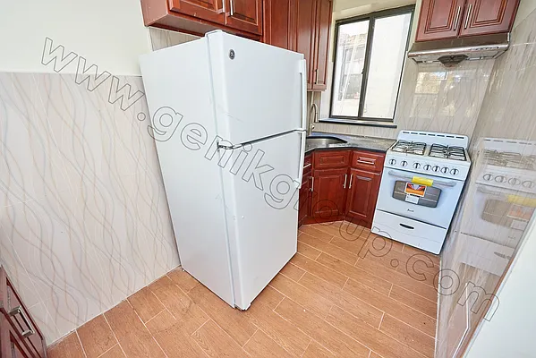 Rented by Genik Group Corp | media 9