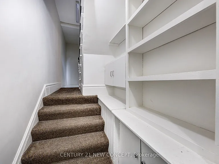 295 Queen St E #2 — Photo 27