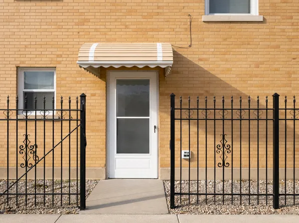 4858 S Springfield Ave #1W, Chicago, IL 60632