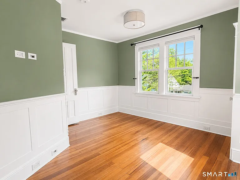 4 Raymond Pl — Photo 20