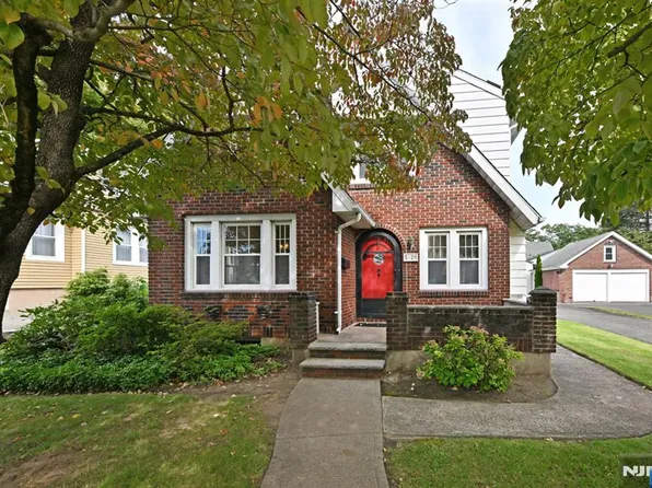 5-29 3rd Street, Fair Lawn, NJ 07410