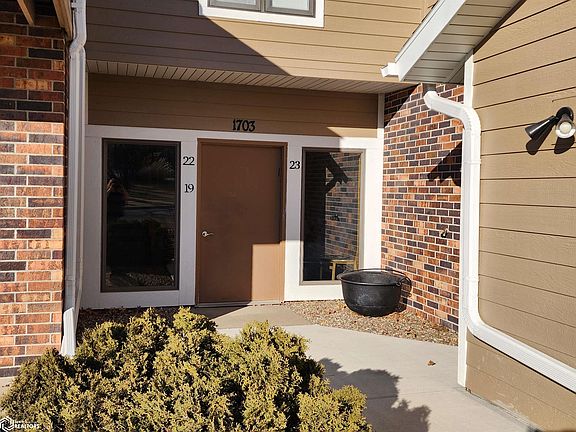 4th image of 1703 E 14th St APT 23