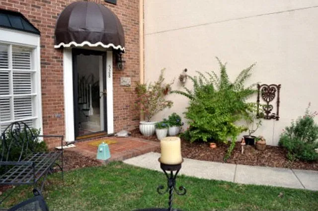 528 High Point North Rd photo 1