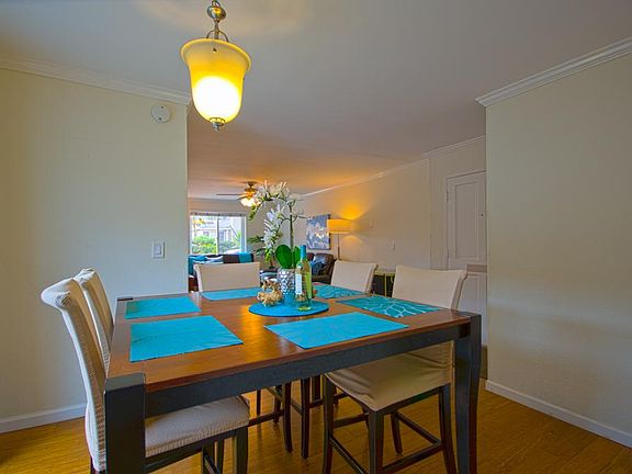 5th image of 3977 Honeycutt St #1