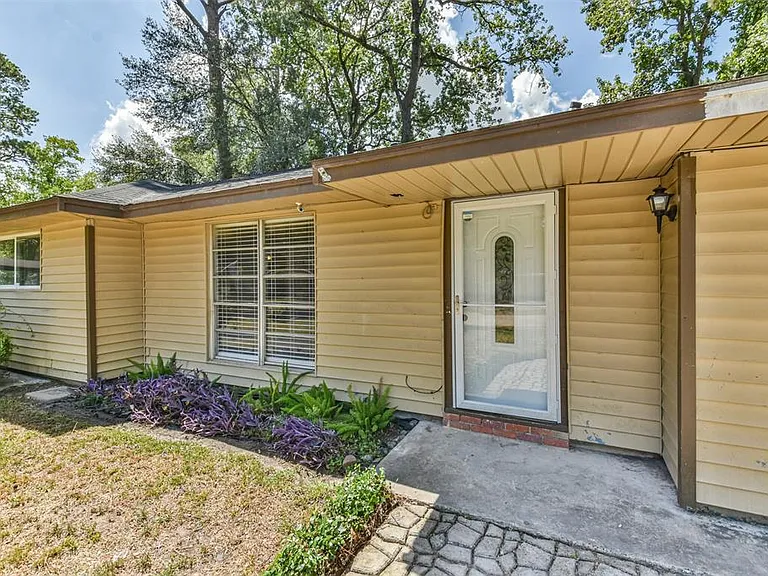 7106 Pinetex Dr — Photo 4